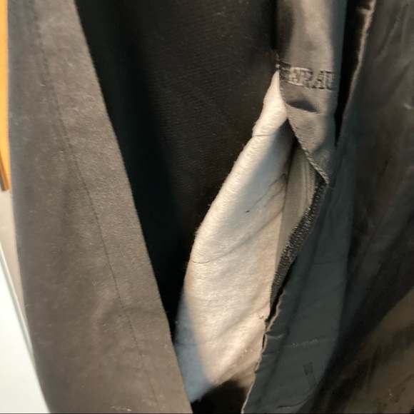 LOUIS FERAUD Sz 8 Vintage Coat Double Breasted Velvet Button Made in  Germany - Picture 9 of 13